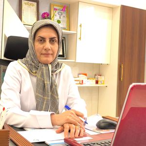 تصویر دکتر صدیقه حاجی هاشمی