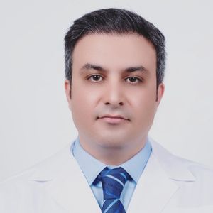 تصویر دکتر مهدی اکرمی